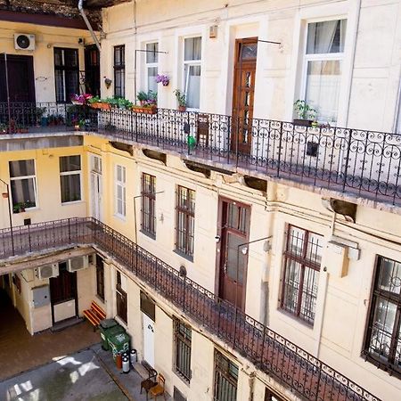 Studio Apartment Next To Famous Party House A38 Budapest Exterior foto